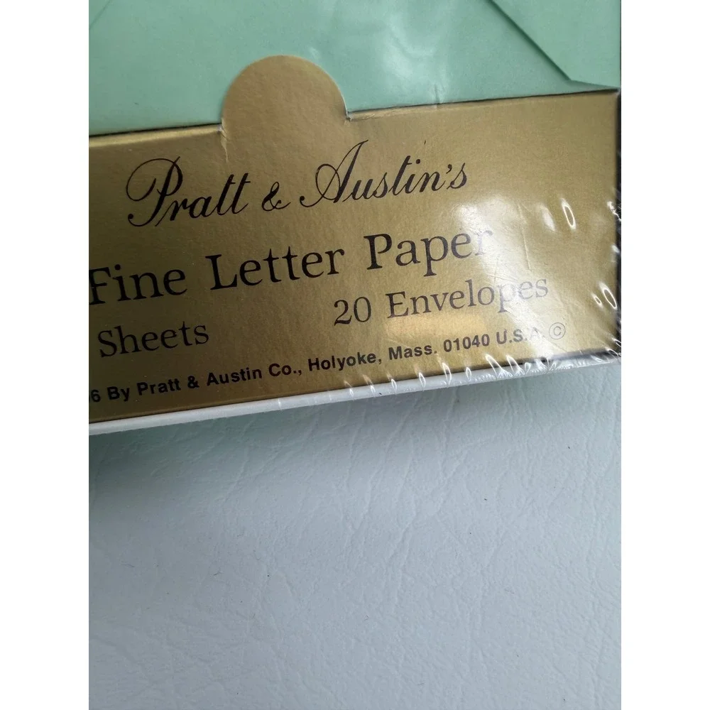 Pratt & Austin Stationery Green Floral Vintage Letter Paper Envelopes Boxed